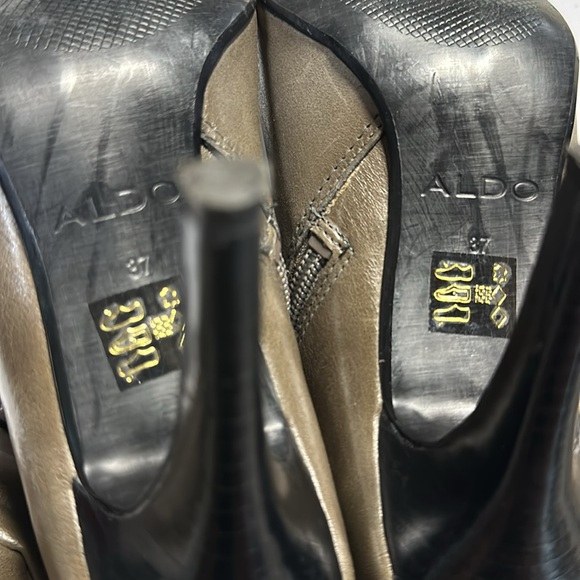 Aldo Matsushima Grey Knee Boots Heels Size 6.5 PreOwned - Picture 7 of 8